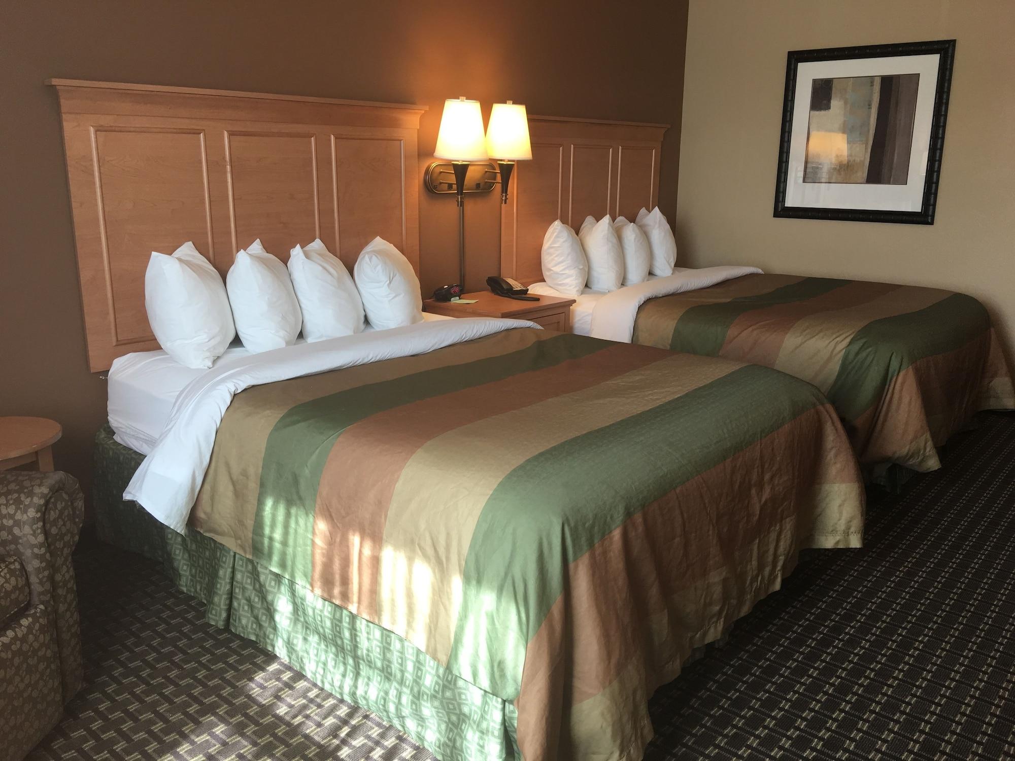 Mainstay Suites Williston Bagian luar foto